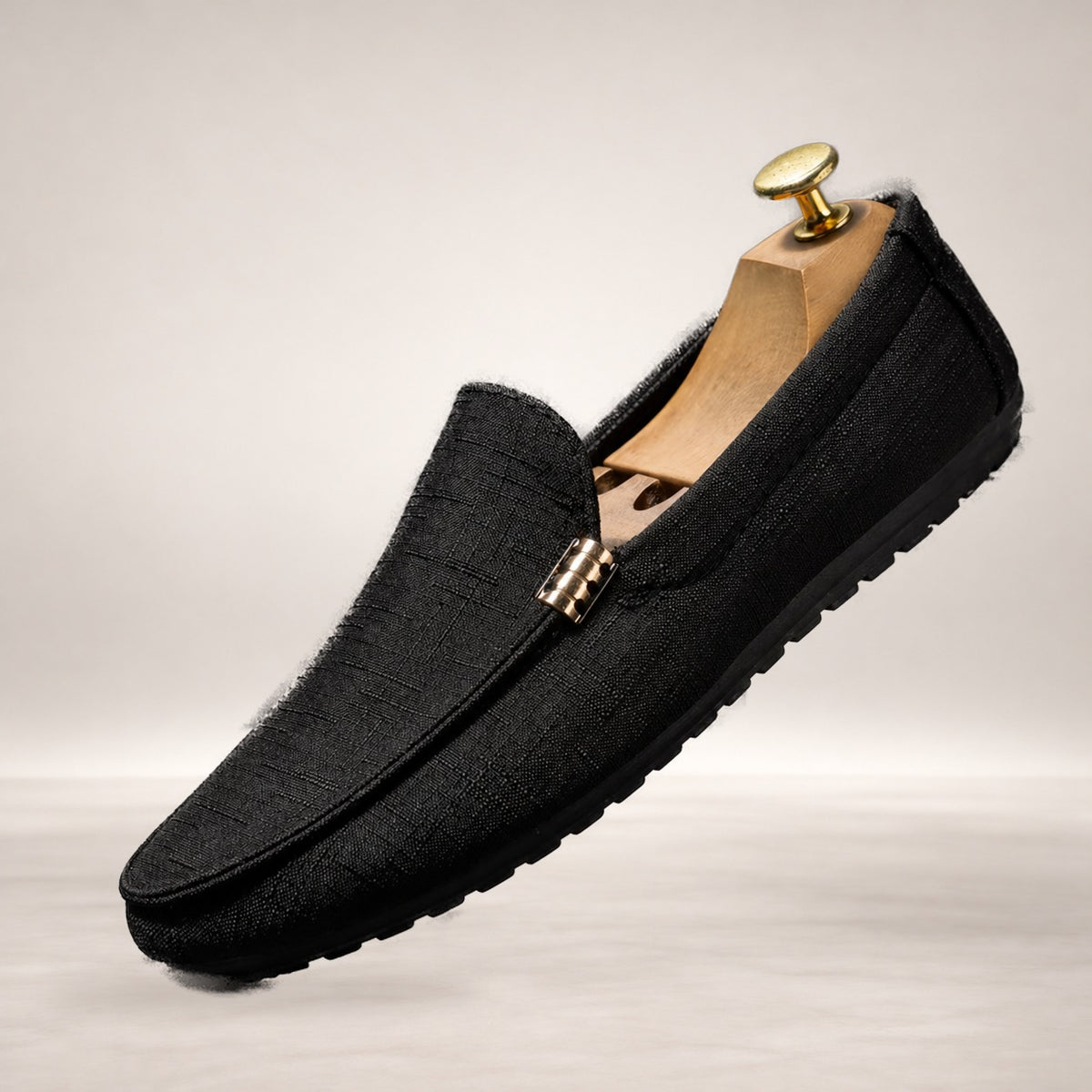 Barkley in Black