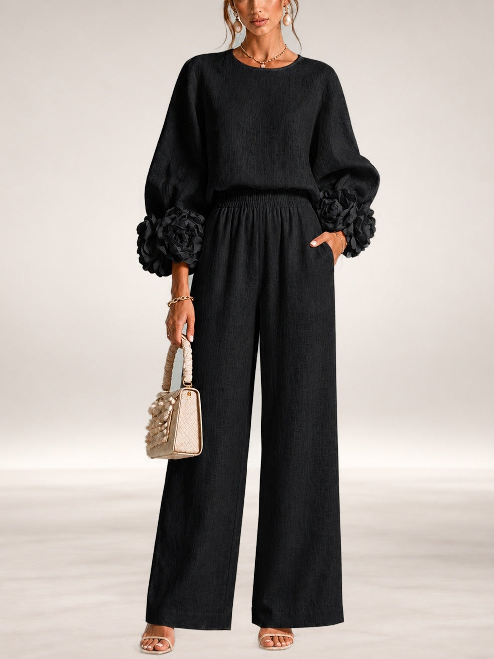 Carys | Floral Cuff Two-Piece Set in Black