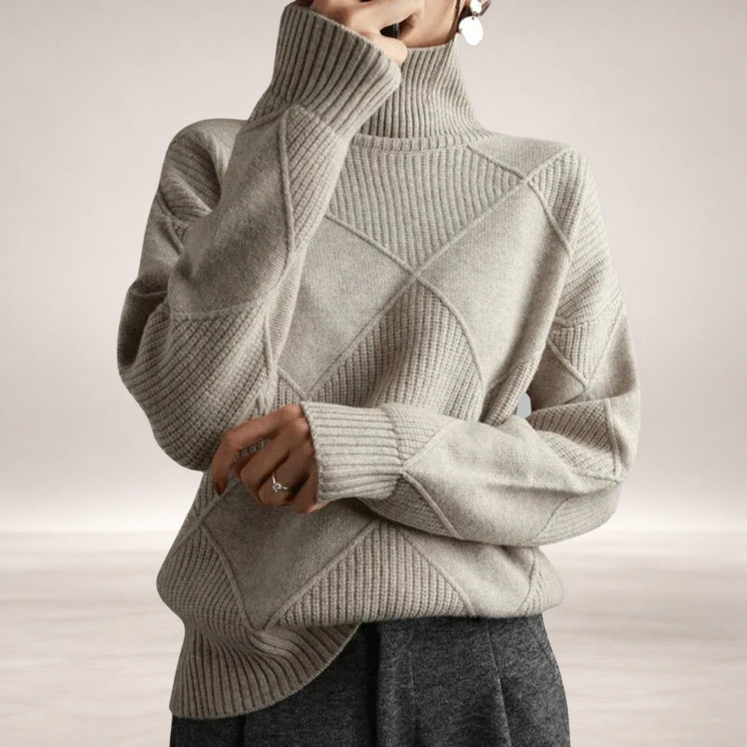 Leilani – Luxe Turtleneck Sweater in Gray