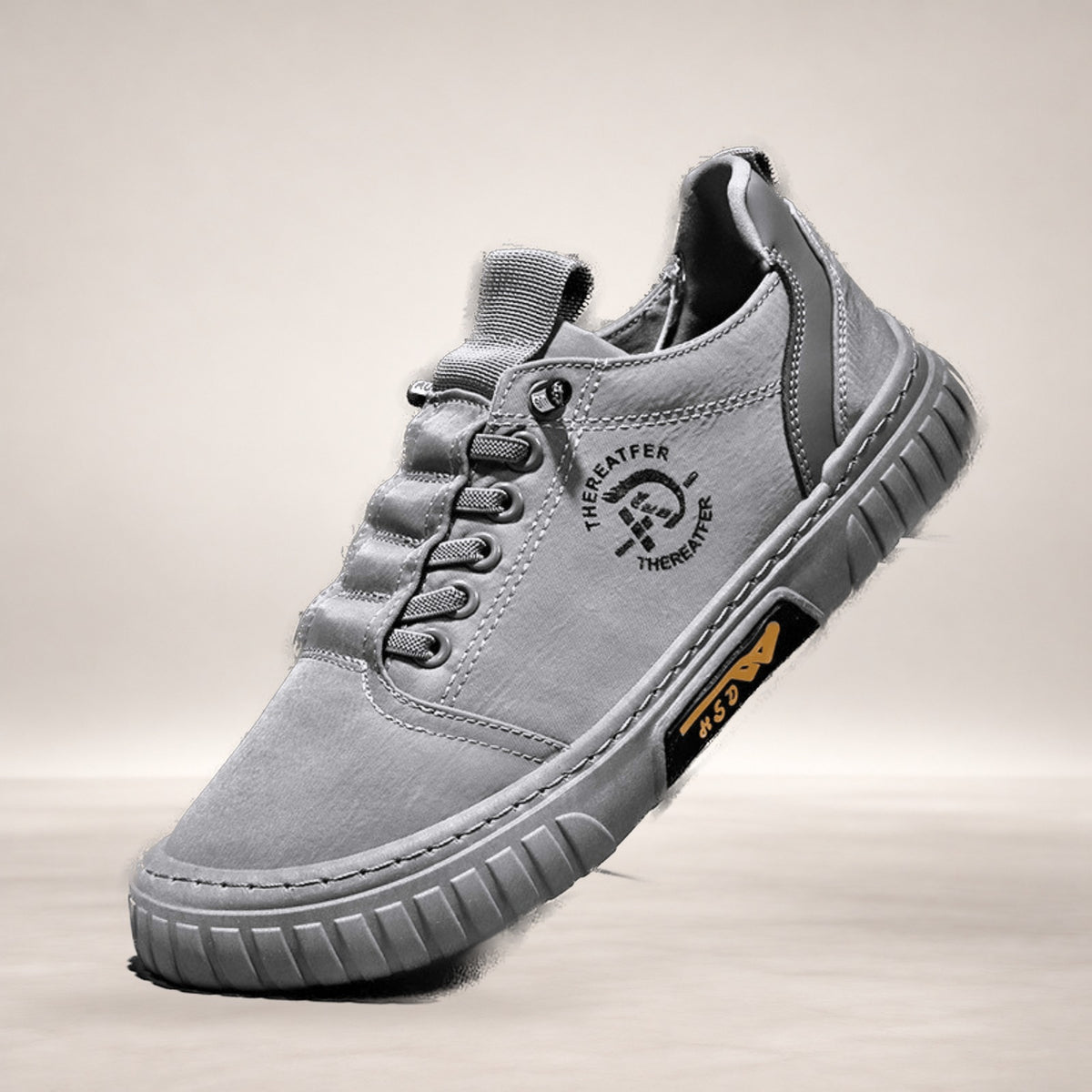 Maximus in Gray